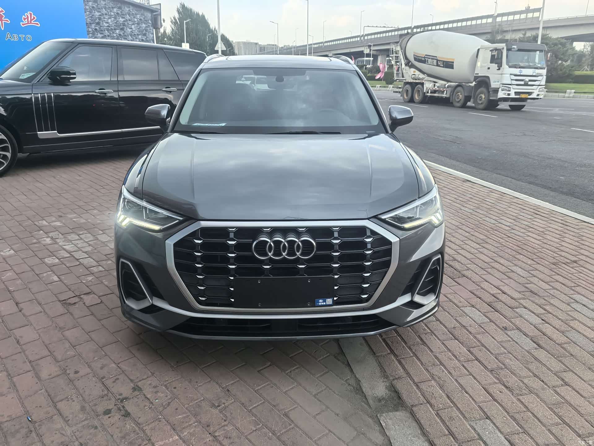 Audi Q3, 2022 2