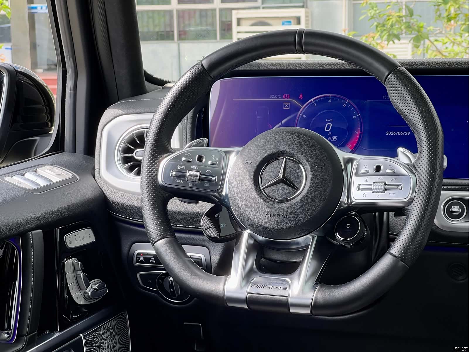 Mercedes-Benz G-Class, 2022 20