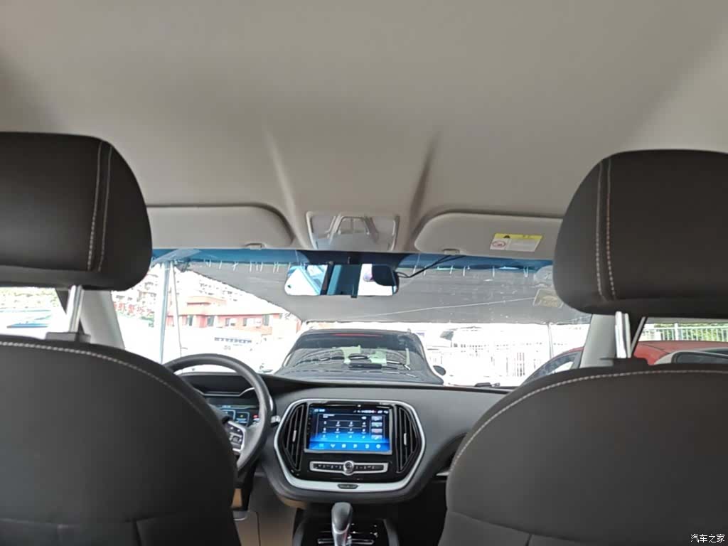 Jetour X70, 2019 18
