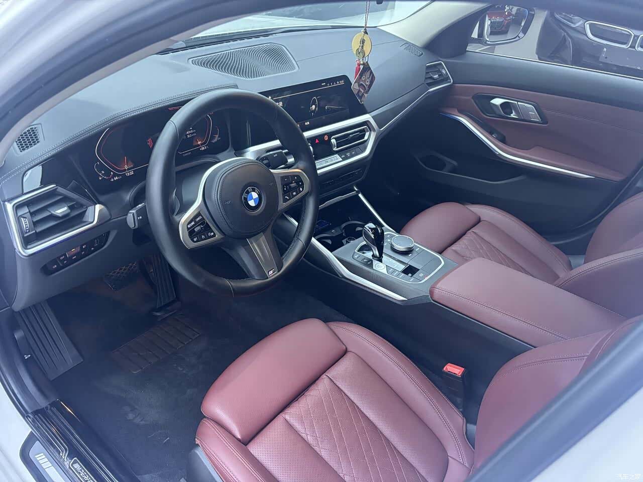 BMW 3 Series, 2022 10