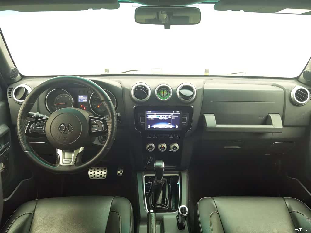 BAIC BJ40, 2016 все фото