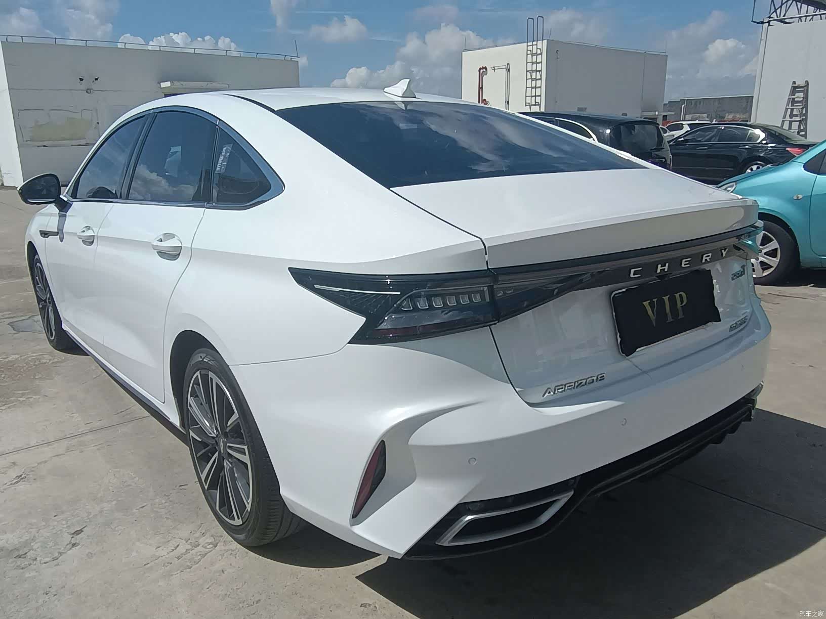 Chery Arrizo 8, 2022 10
