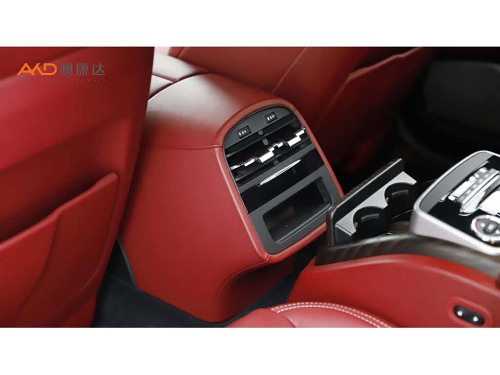Maserati Quattroporte, 2023 9