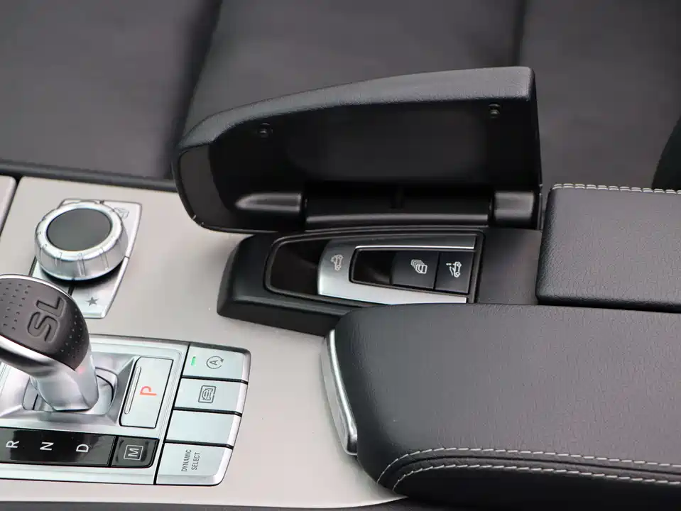 Mercedes-Benz SL class