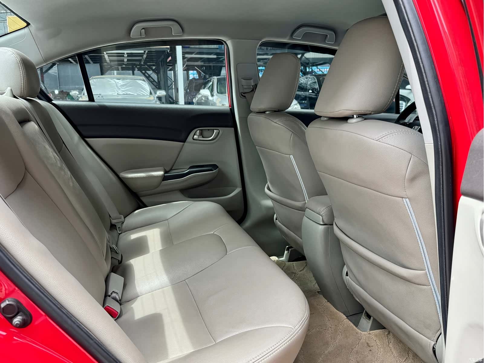 Honda Civic, 2013 20