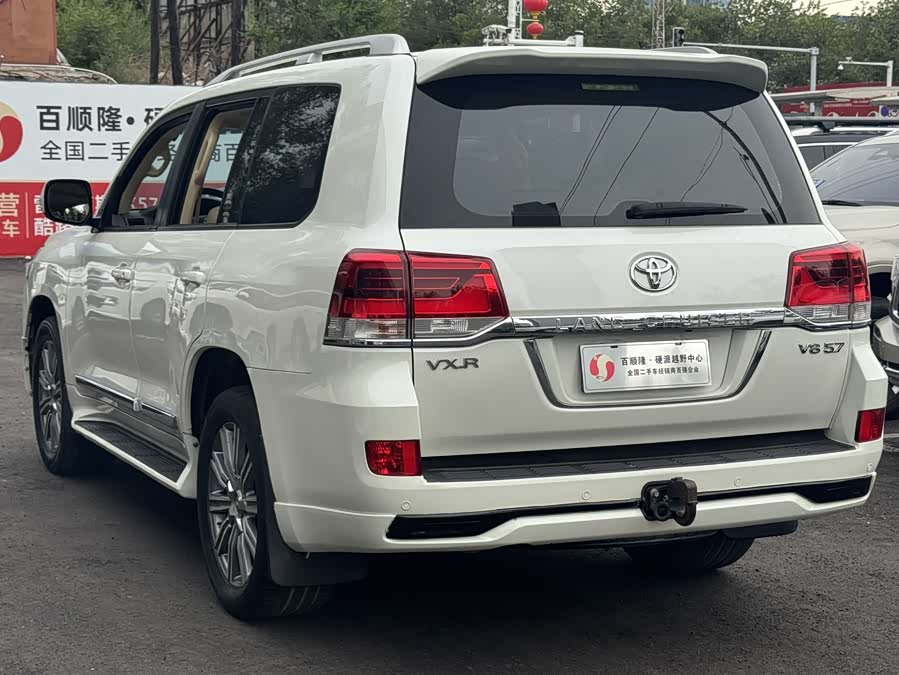 Toyota Land Cruiser 2017, фото 13