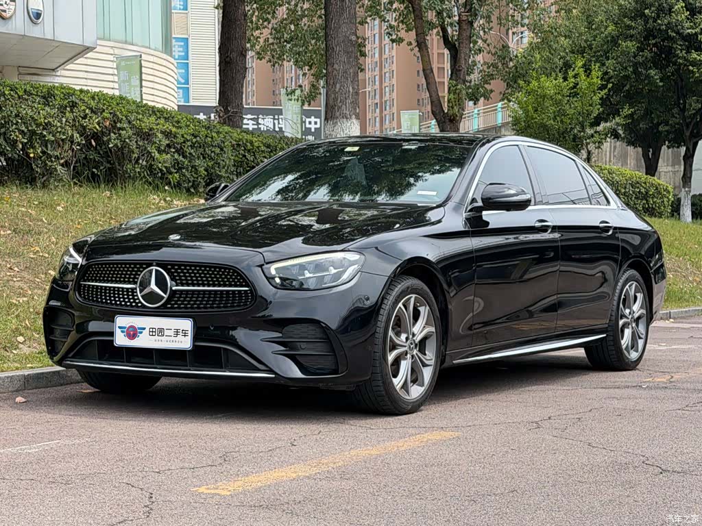 Mercedes-Benz E-Class, 2021 1