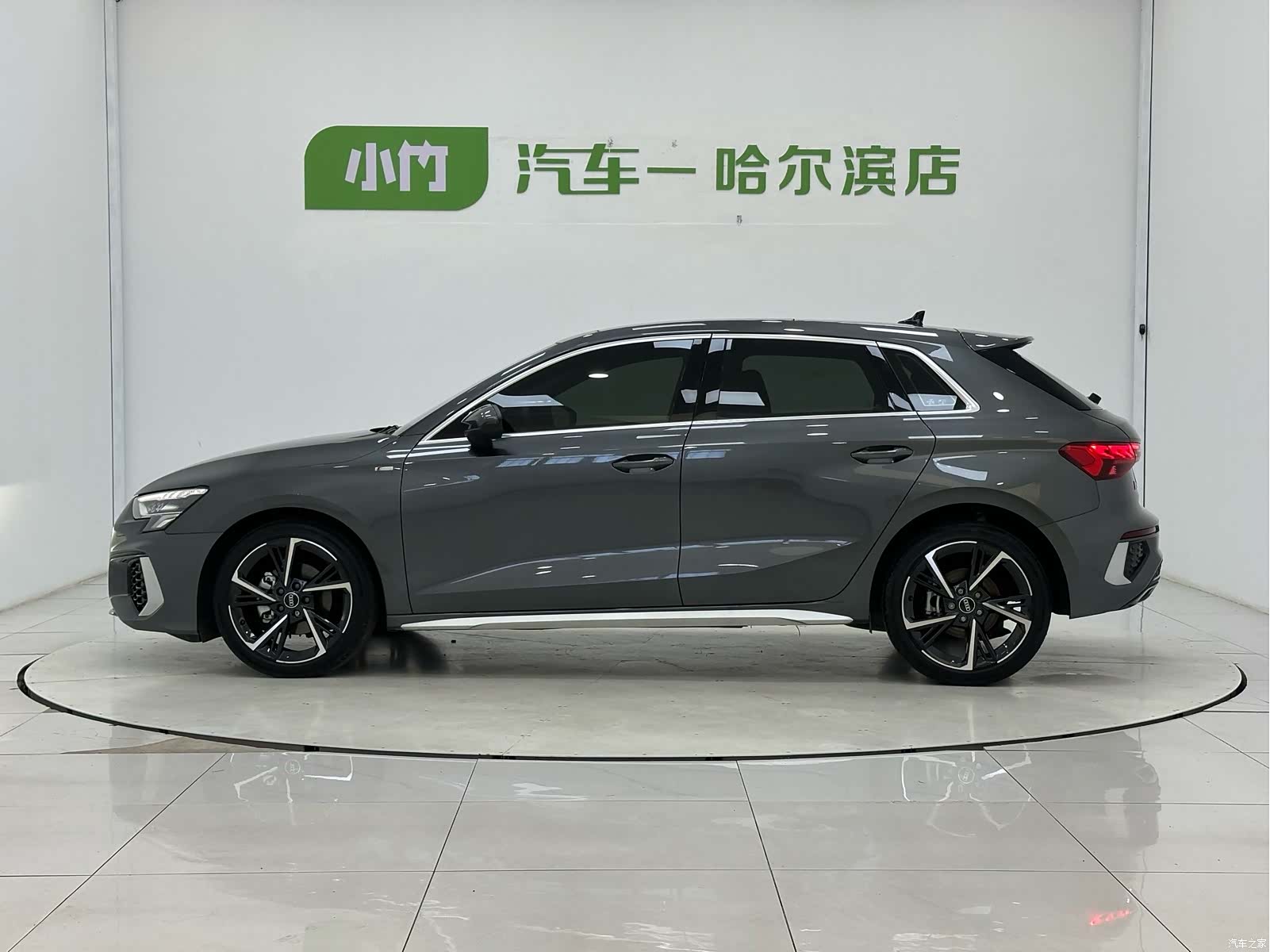 Audi A3, 2023 все фото