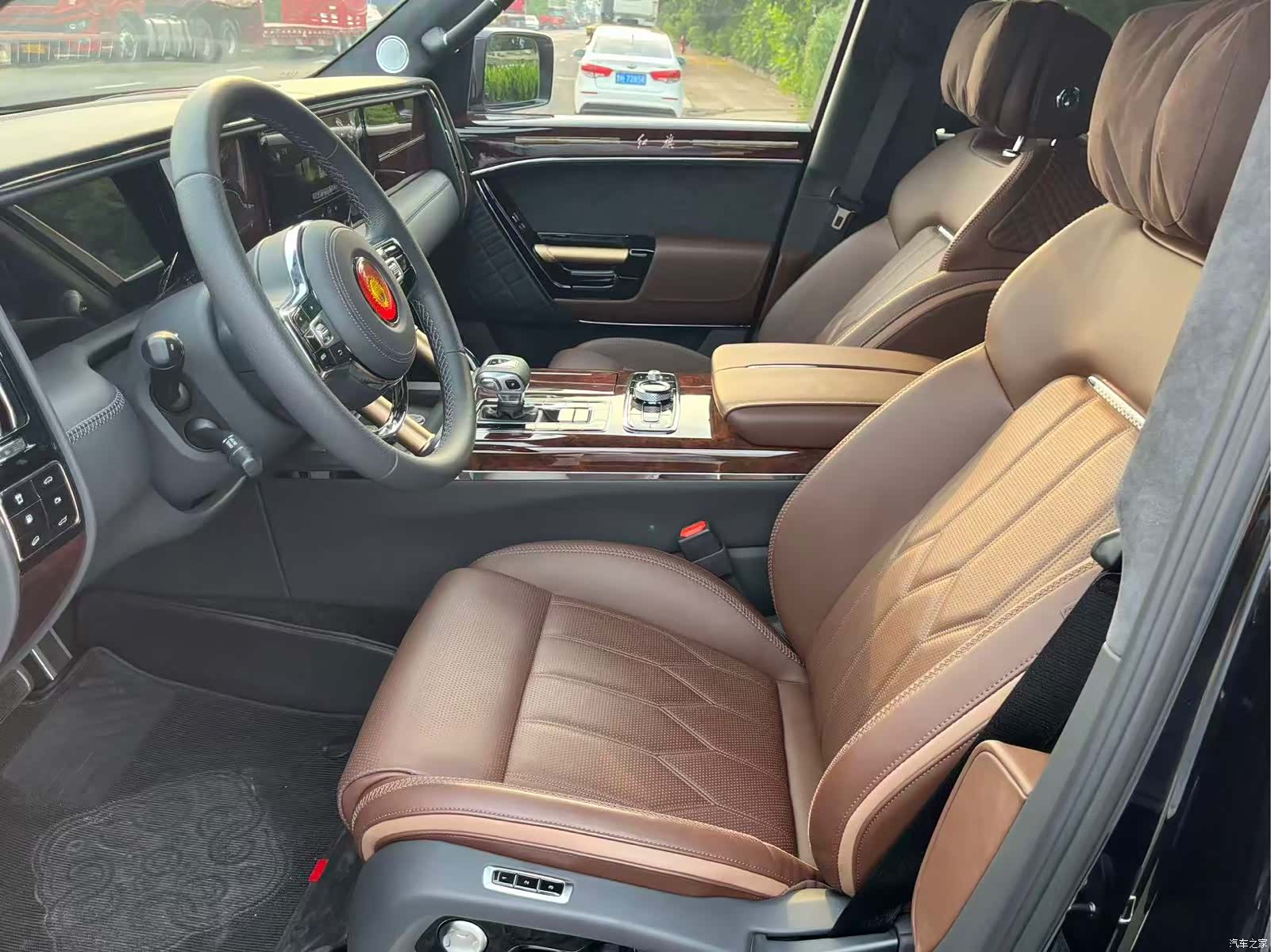 Hongqi 4, 2022 23