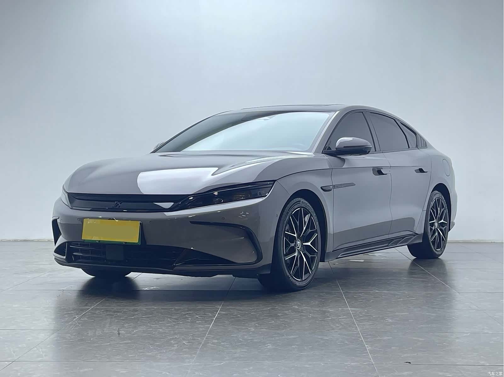 BYD Han, 2025 1