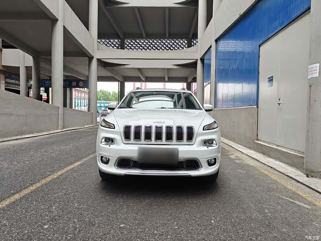 Jeep Cherokee, 2018 все фото