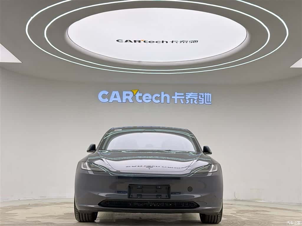 Tesla Model 3, 2024 3