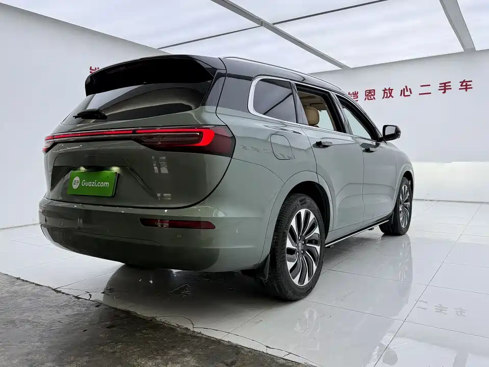 AITO Ask the world M7