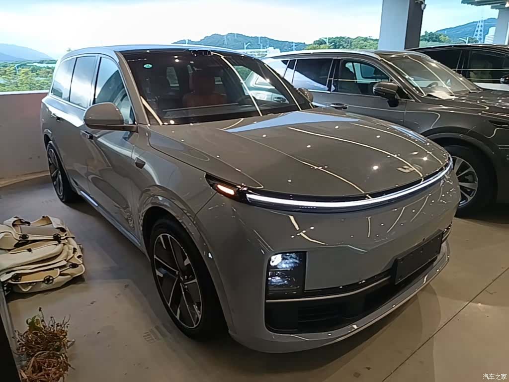 Li Auto L9, 2025 4