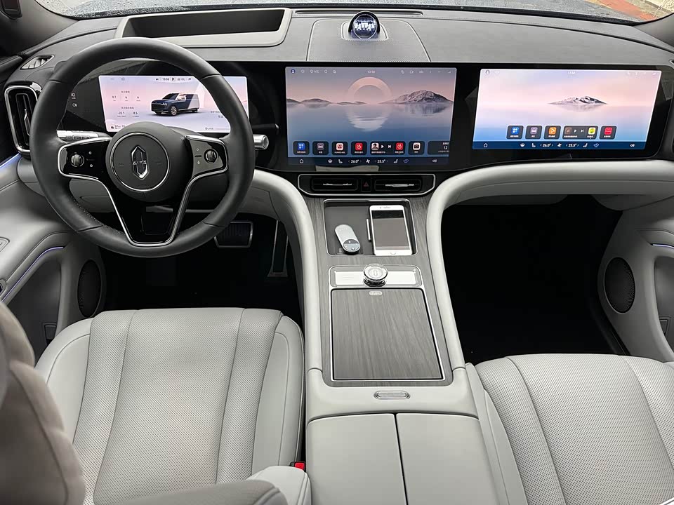 AITO Ask the world M9