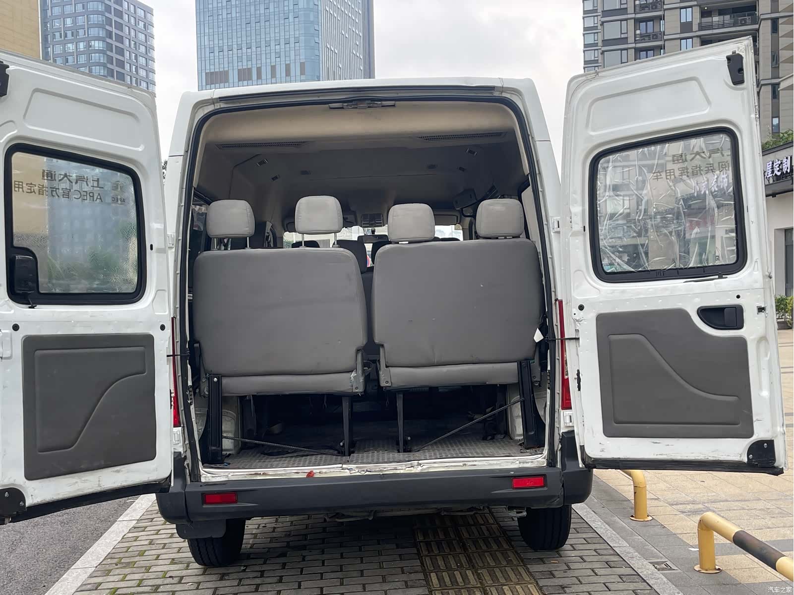 Maxus V80, 2016 6