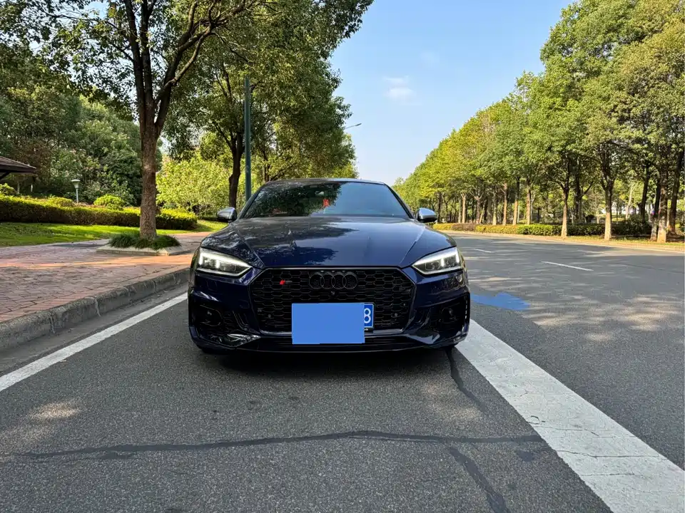 Audi S5