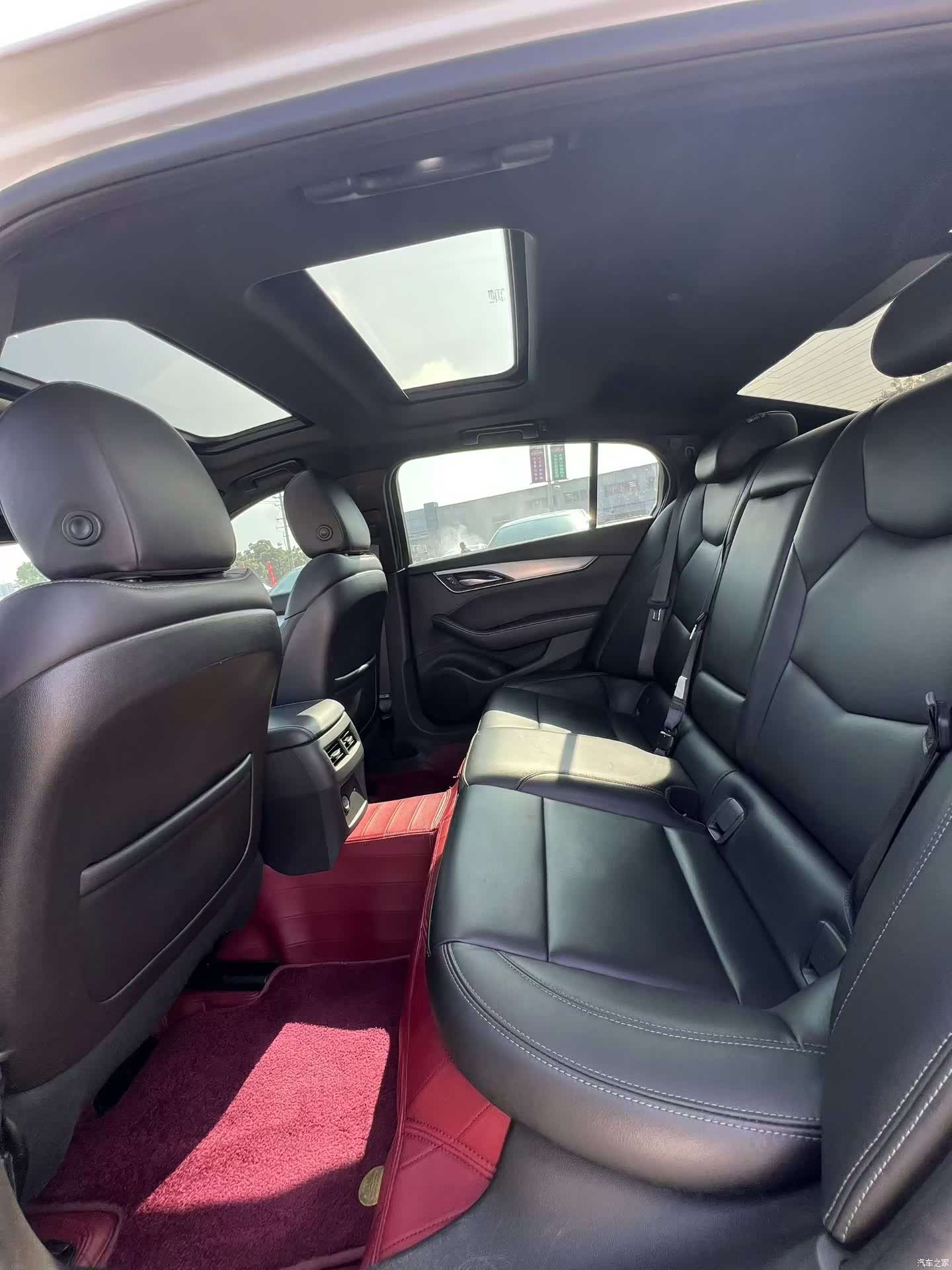 Cadillac CT5, 2021 все фото