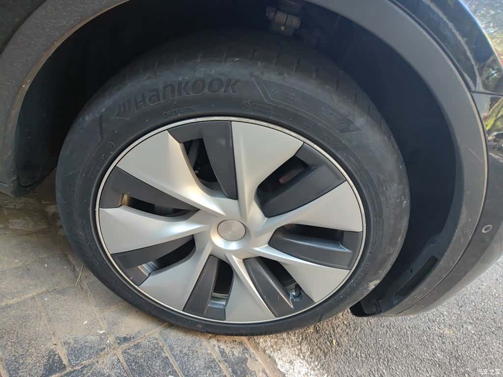 Tesla Model Y, 2021 8