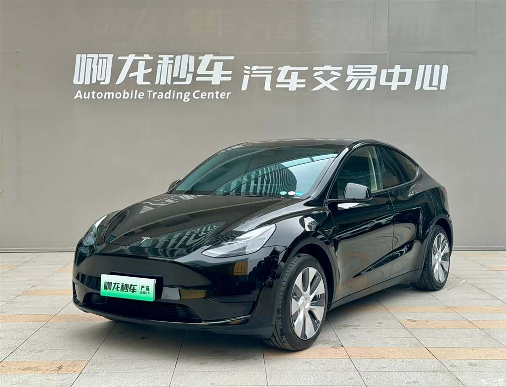 Tesla Model Y, 2022 1