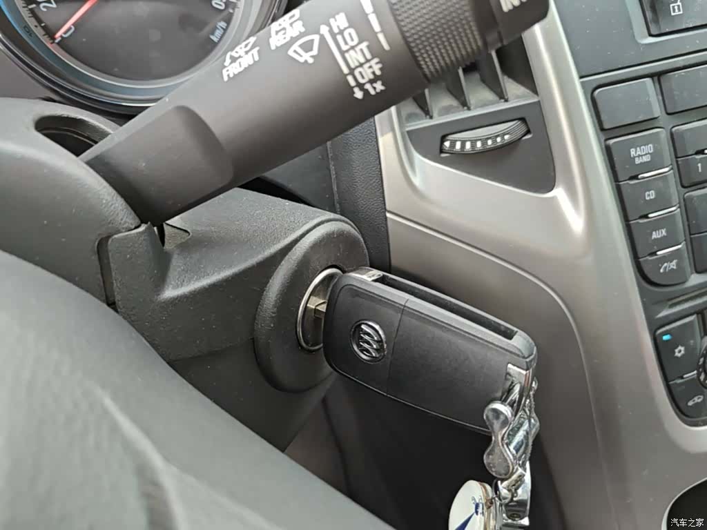 Buick XT, 2015 9