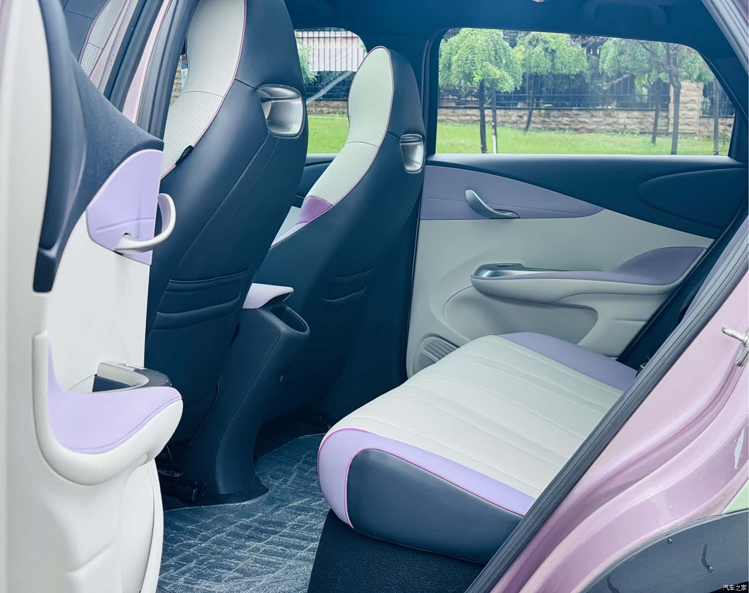 BYD Dolphin, 2023 7