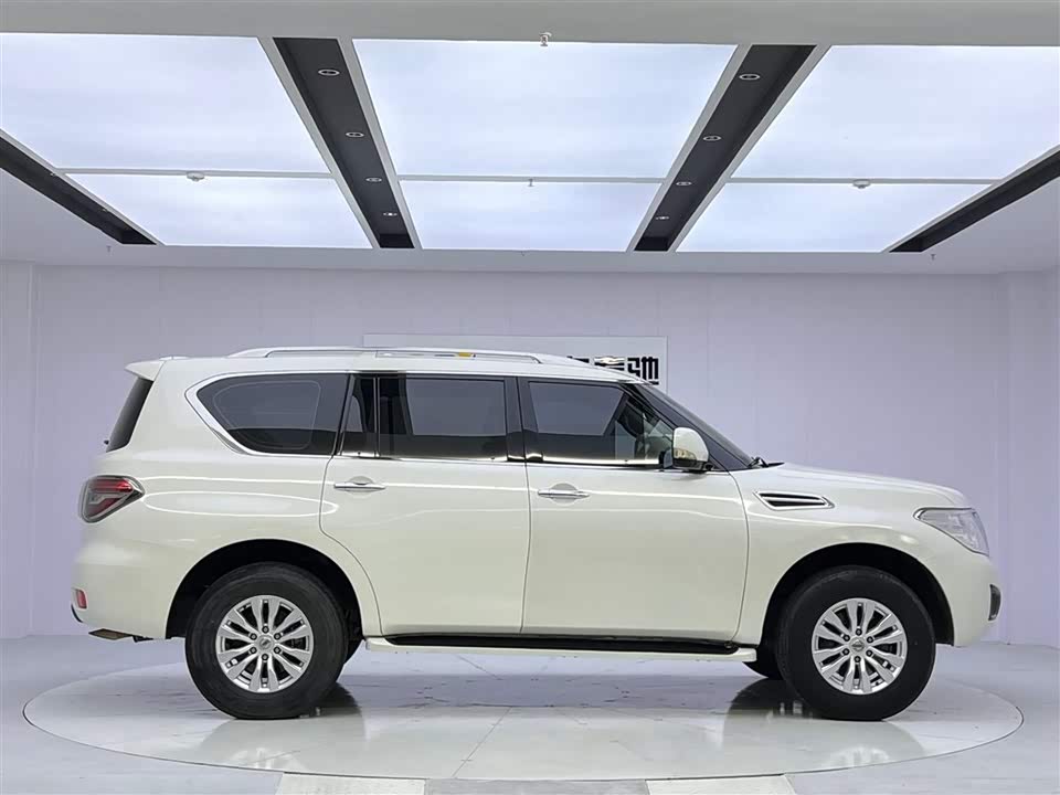 Nissan Toure