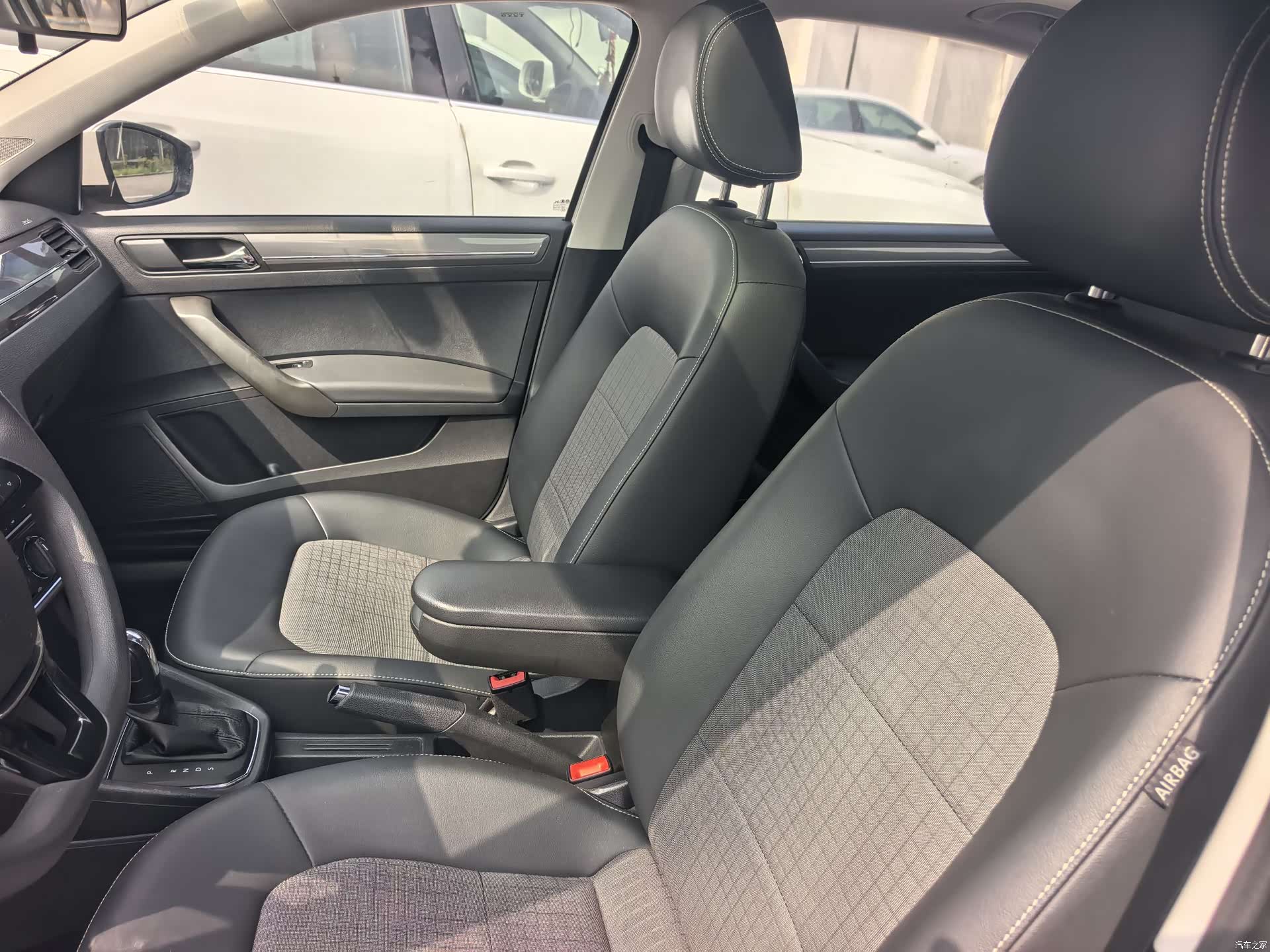 Volkswagen Santana, 2018 9