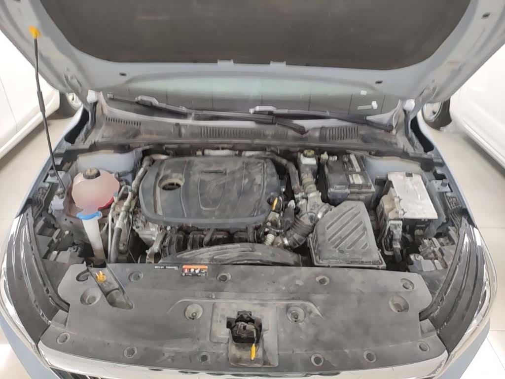 Geely Emgrand, 2023 20