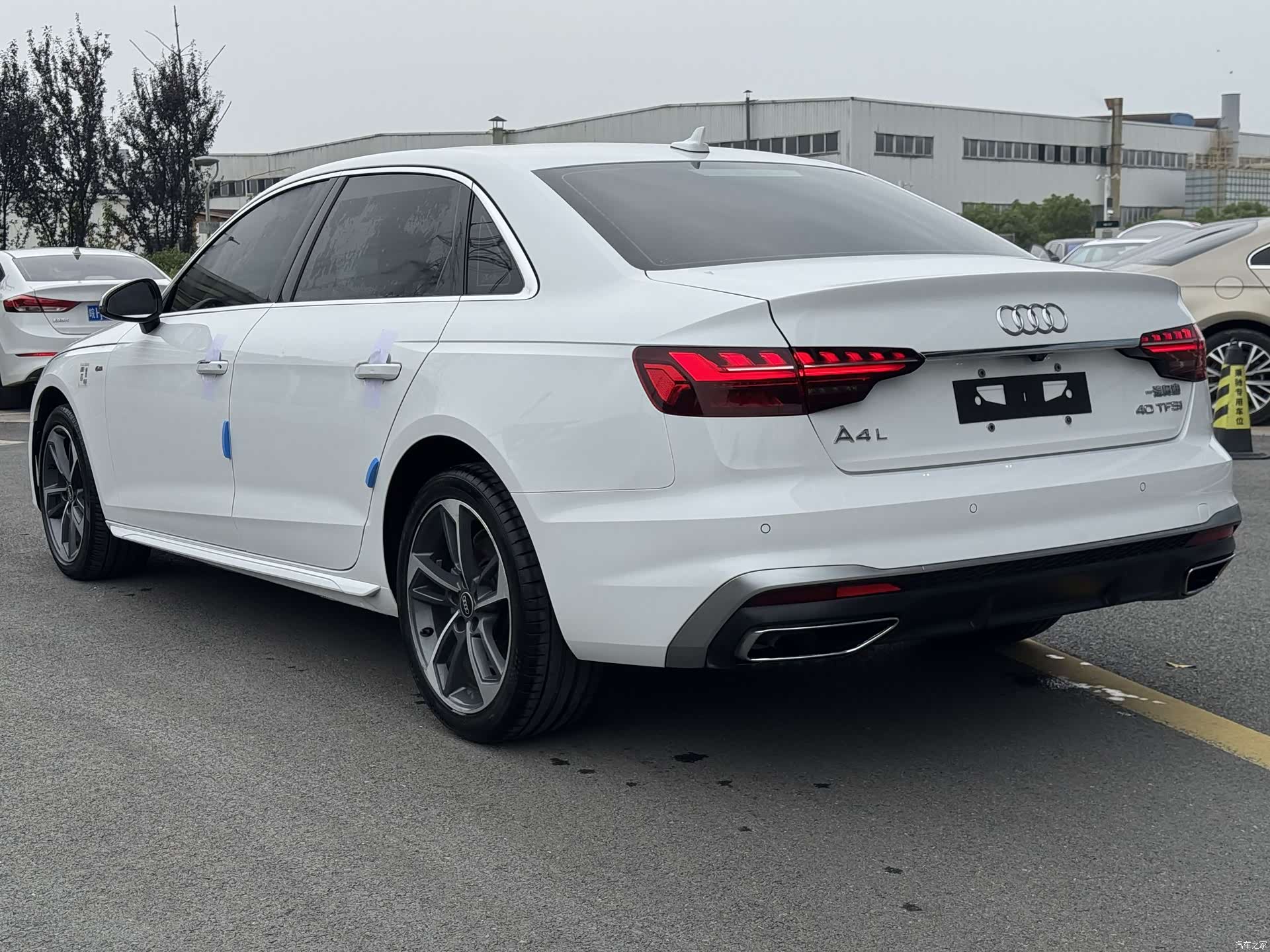 Audi A4L, 2022 15