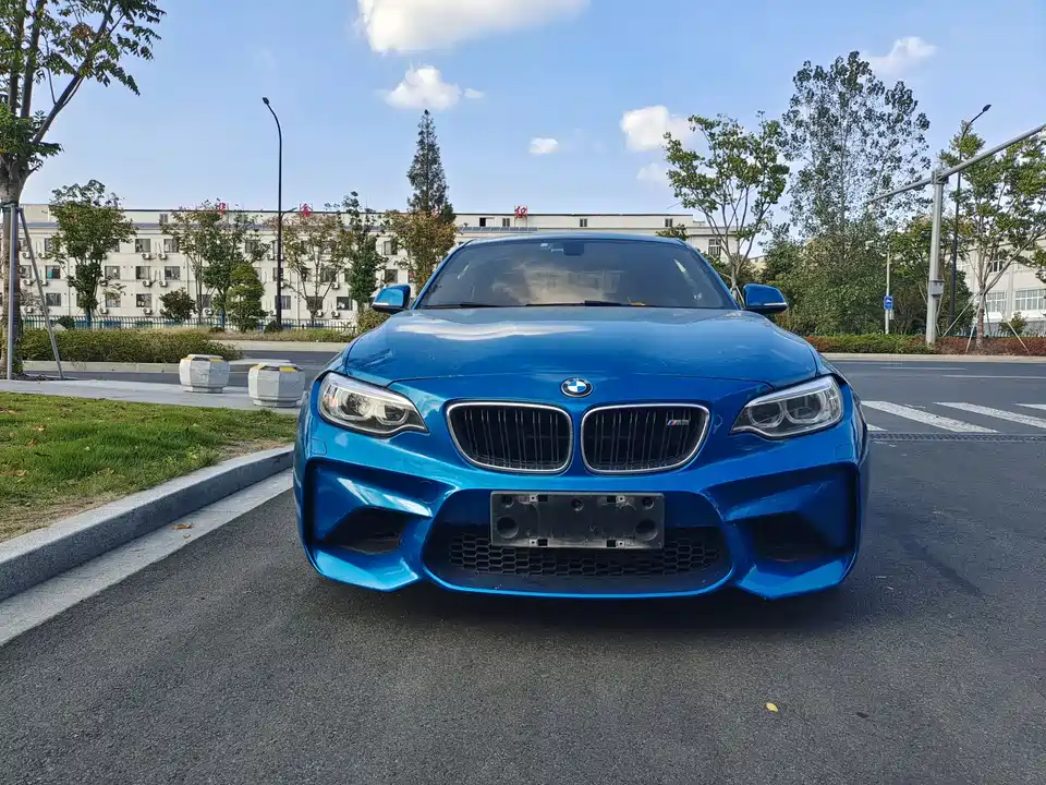 BMW M2