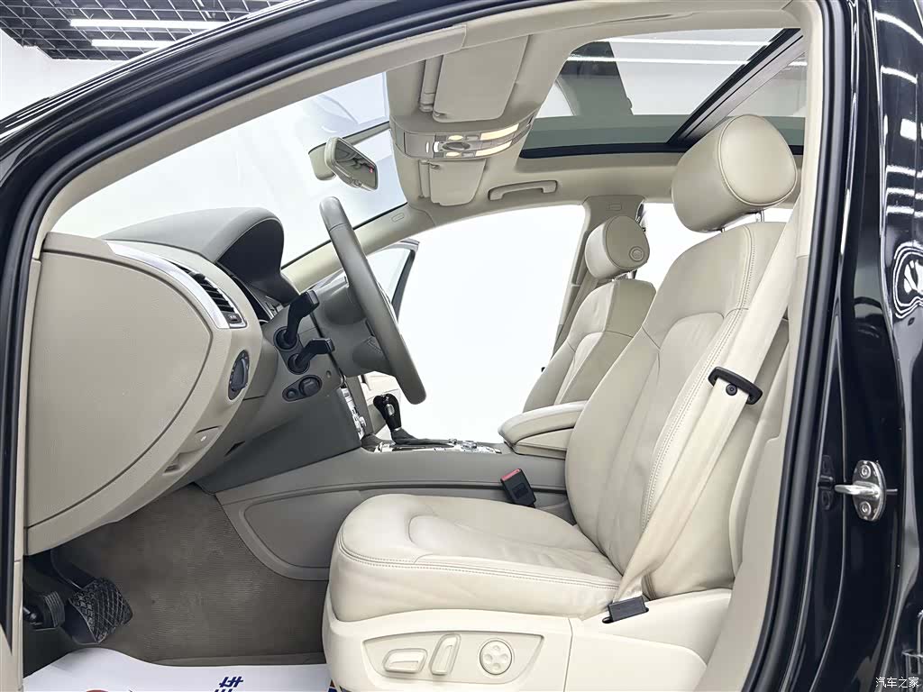 Audi Q7, 2013 все фото