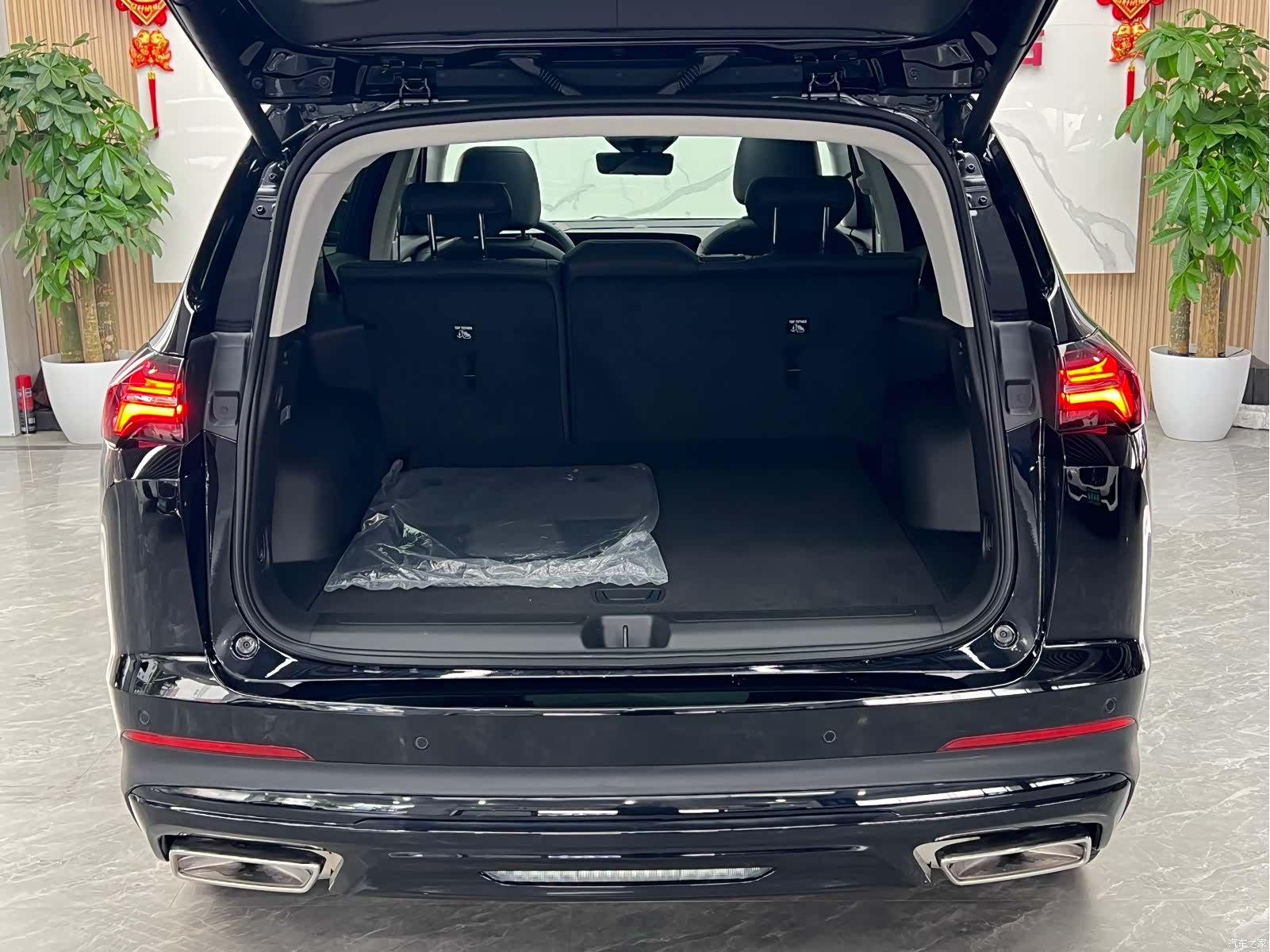 Buick Envision Plus, 2025 26