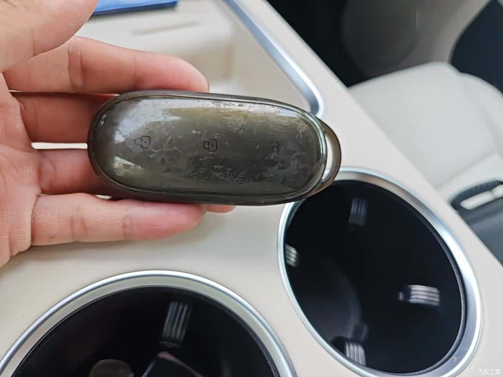 Li Auto L8, 2023 12