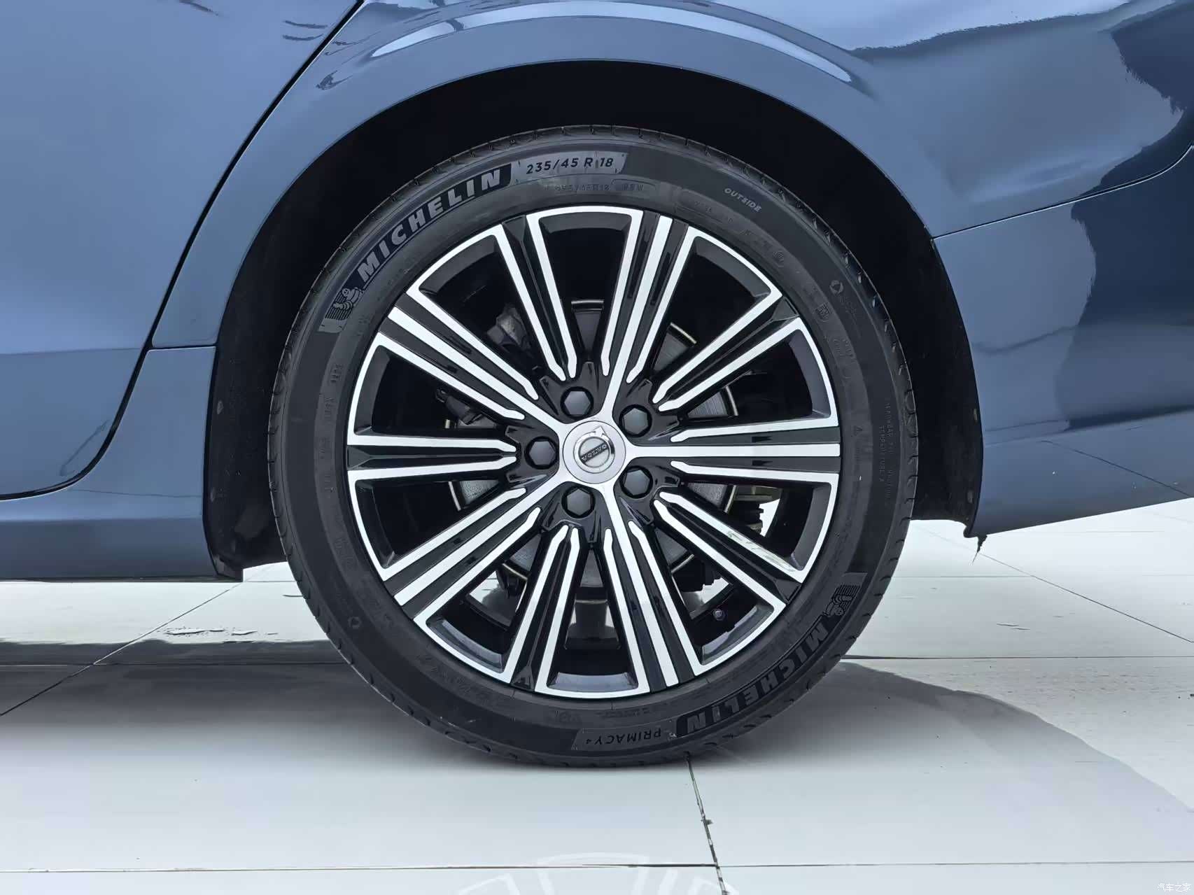 Volvo S60, 2021 25