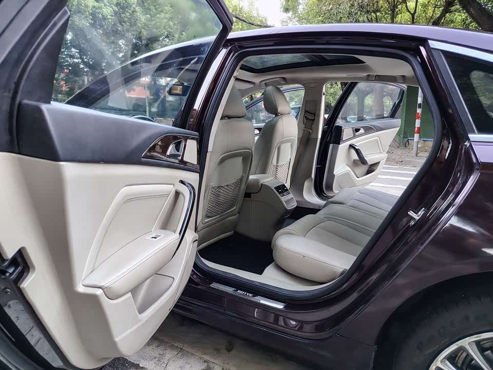 Zotye Z700 Zotye Z700