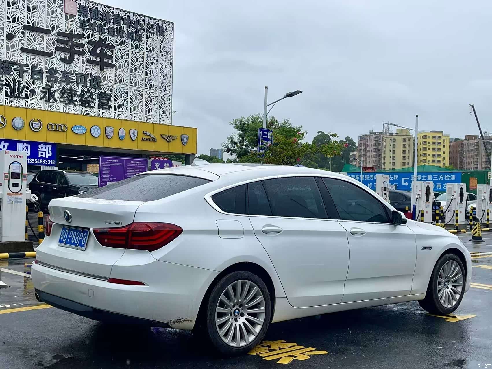 BMW 5 Series, 2015 все фото