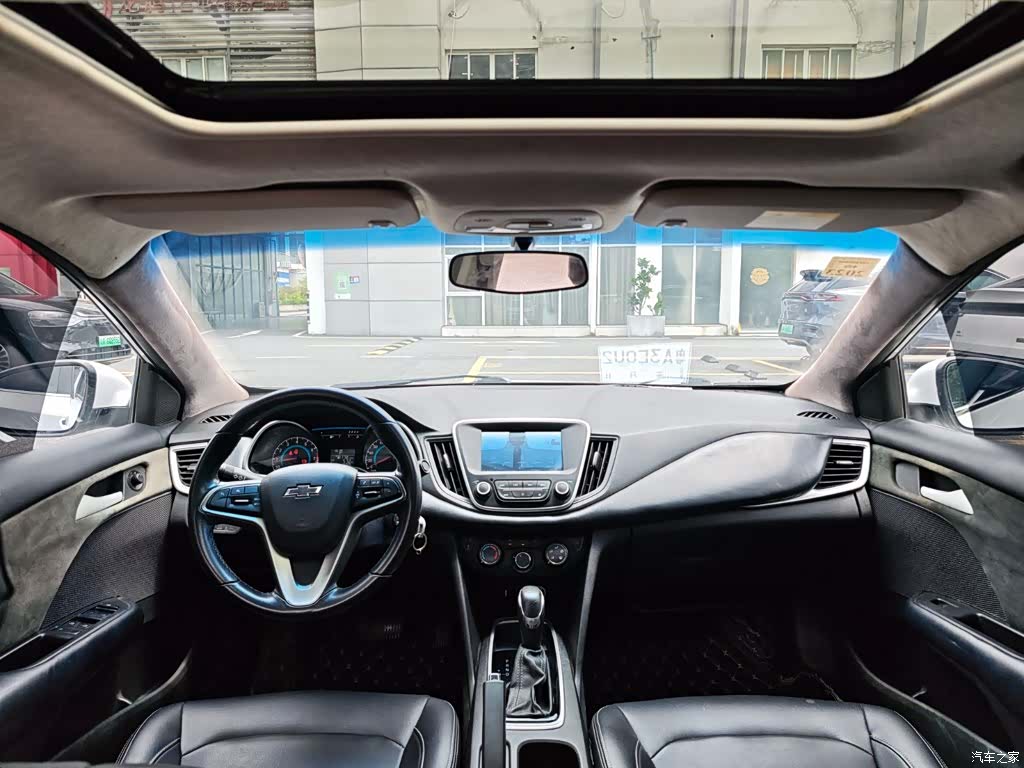 Chevrolet 320, 2019 19