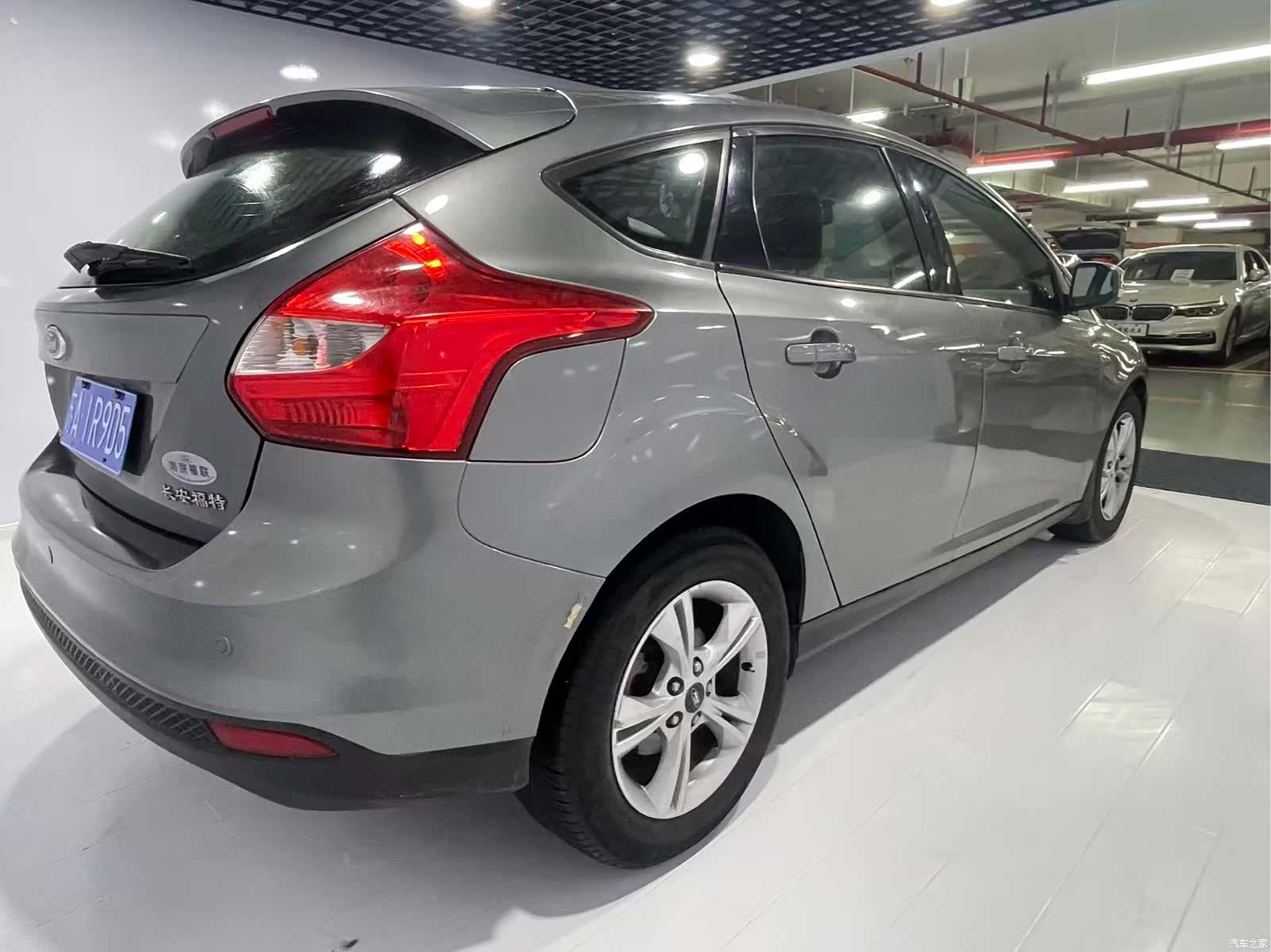 Ford Focus, 2014 8