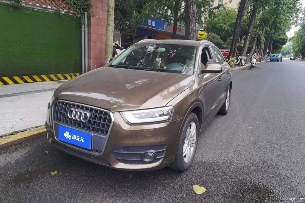 Audi Q3, 2015 1