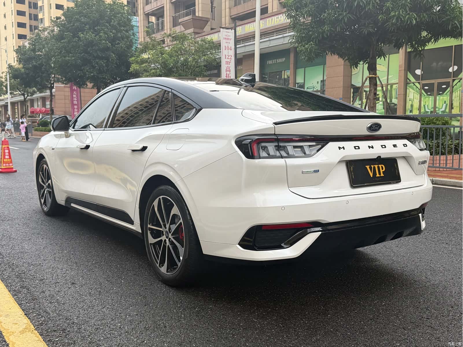 Ford Mondeo, 2022 4
