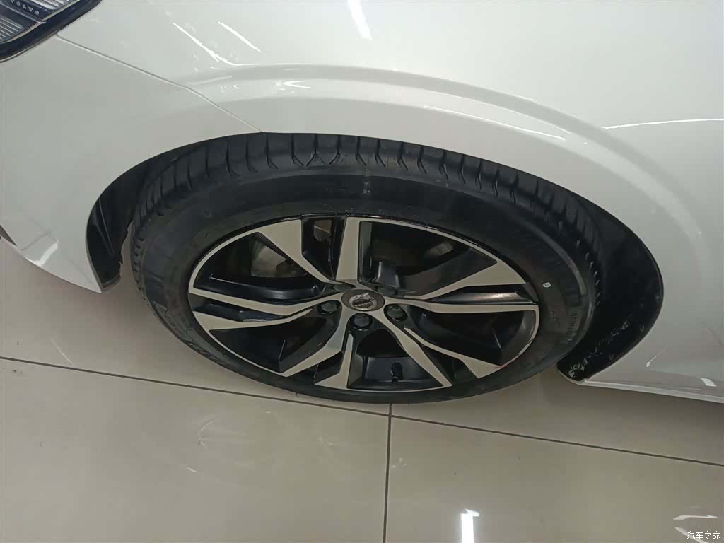 Volvo S60, 2021 24