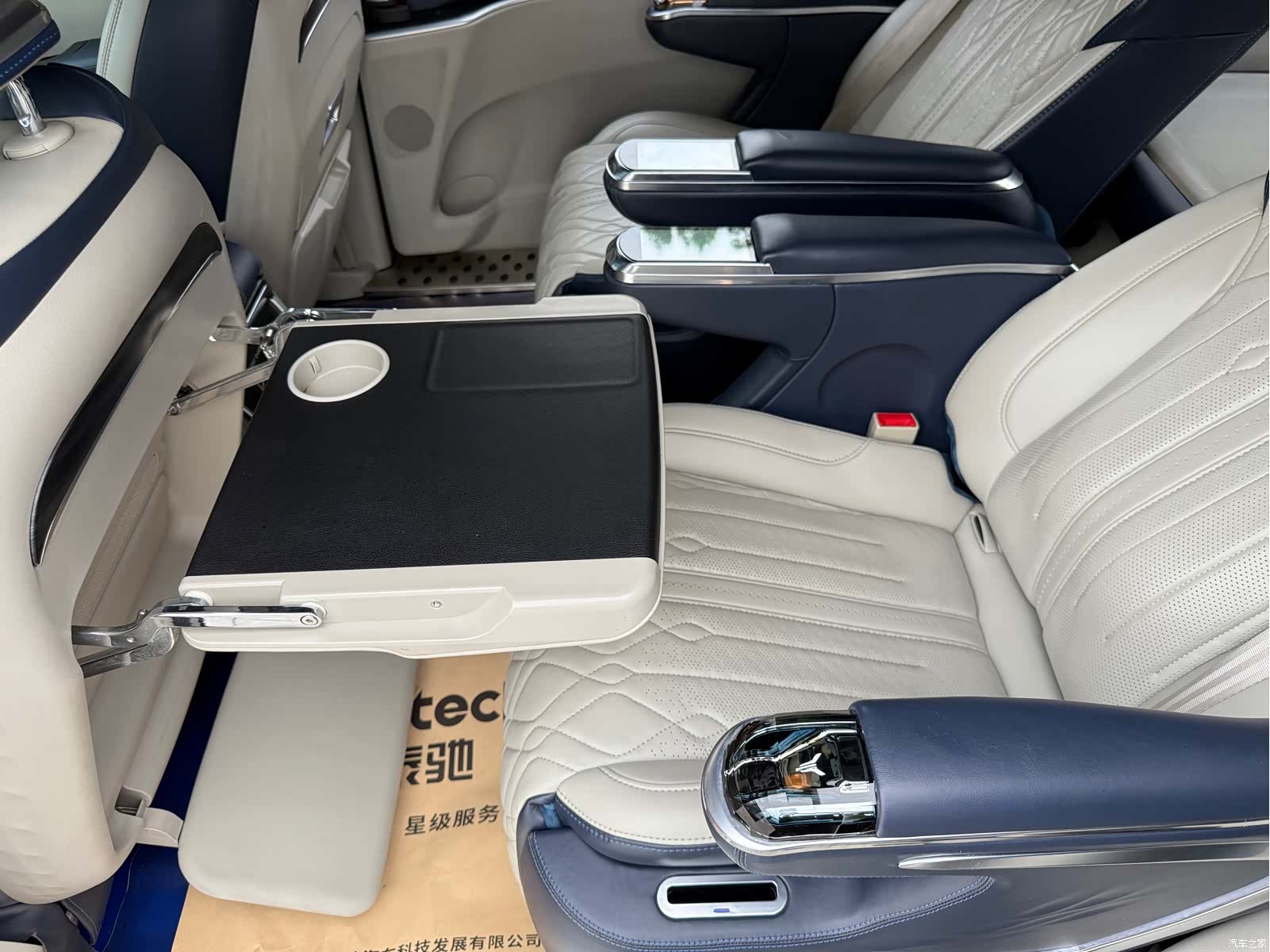 Buick GL8, 2021 19