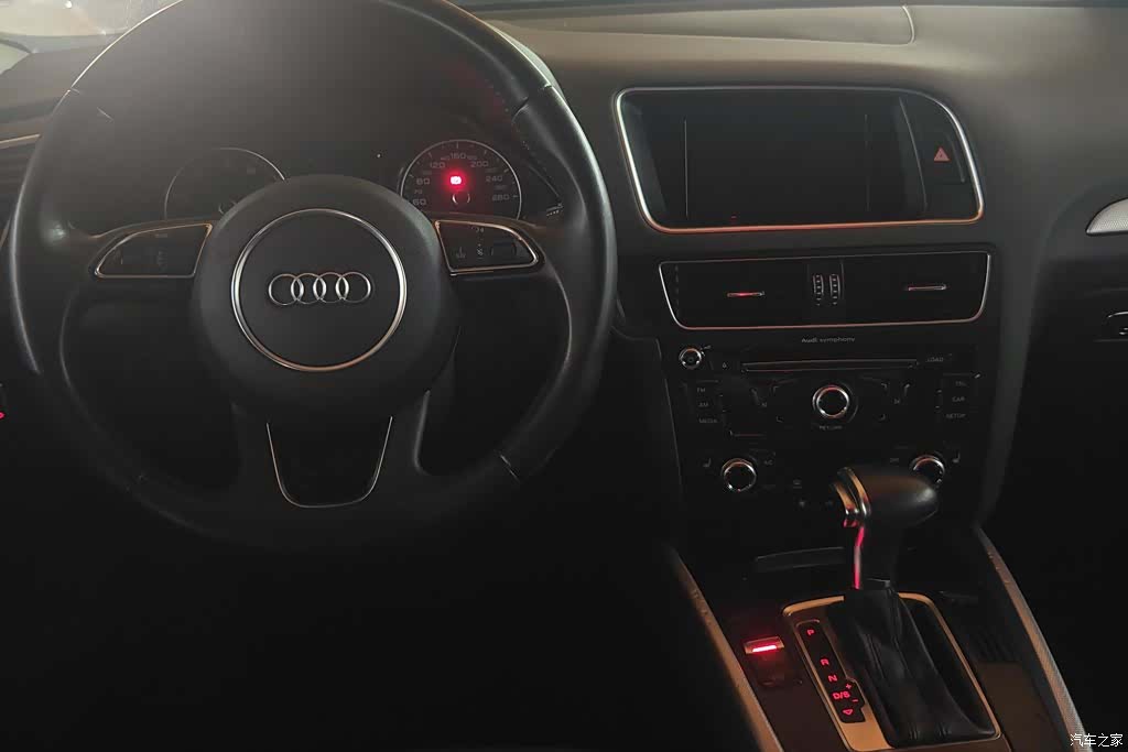 Audi Q5, 2016 12