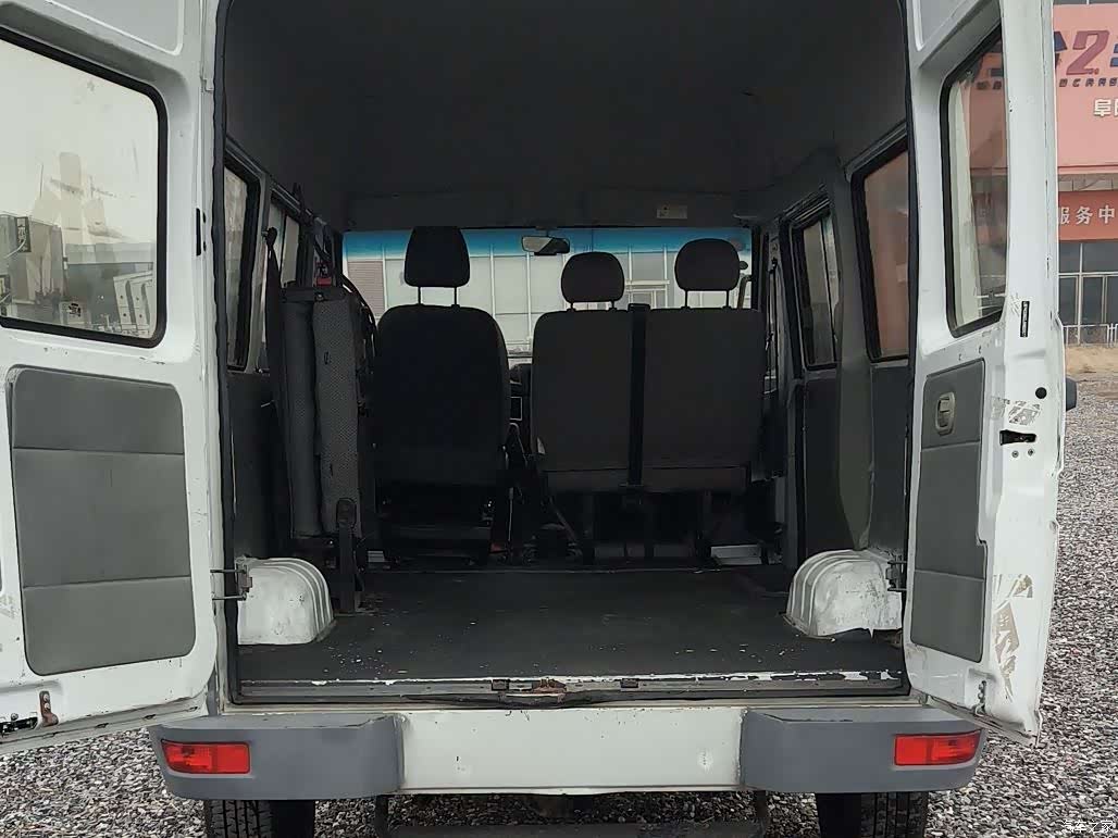 Iveco A35, 2019 14