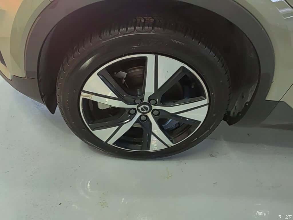 Volvo XC40, 2021 23