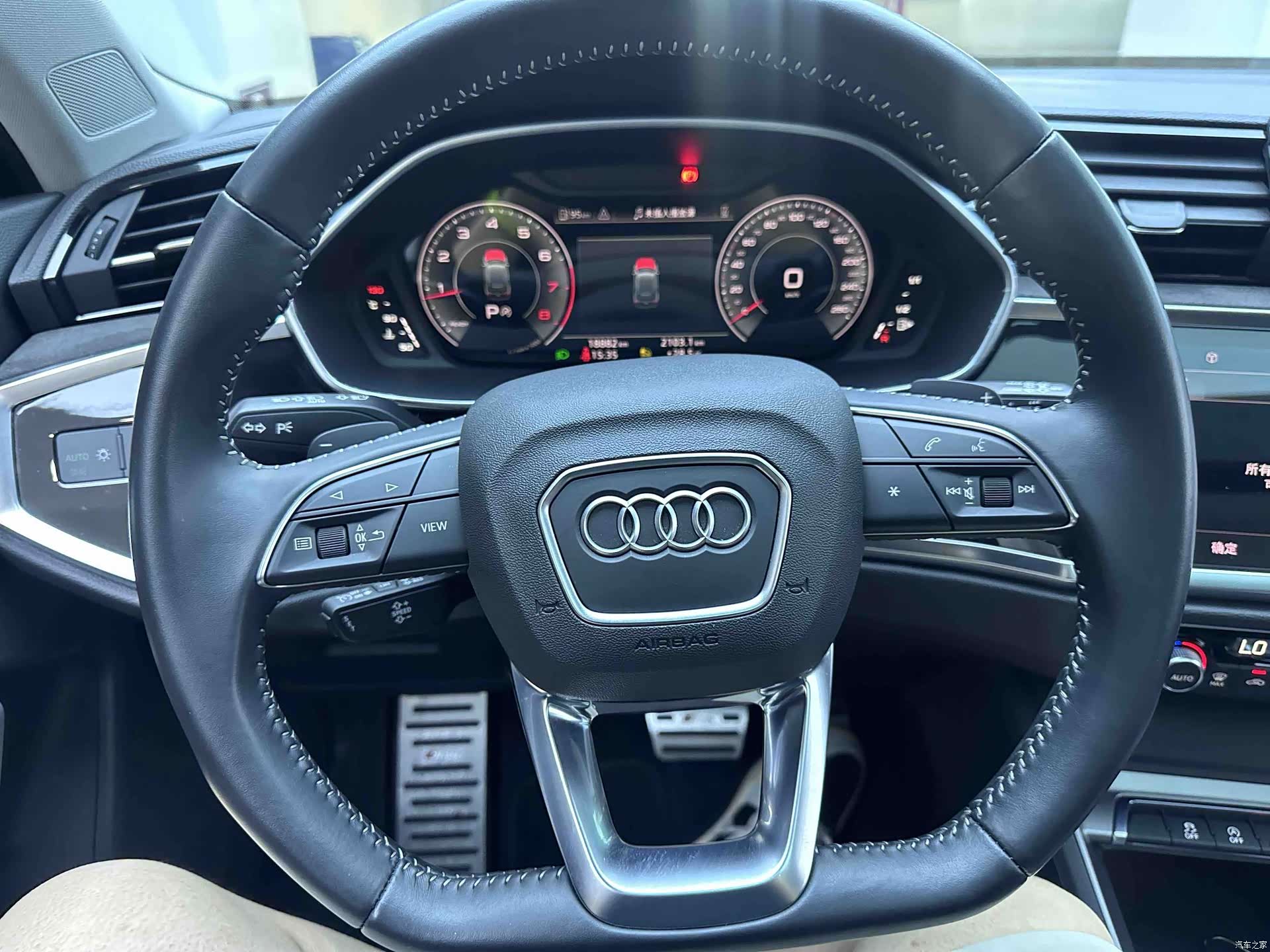 Audi Q3, 2022 12