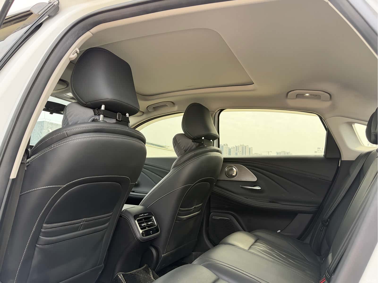 Chery Arrizo 8, 2023 14