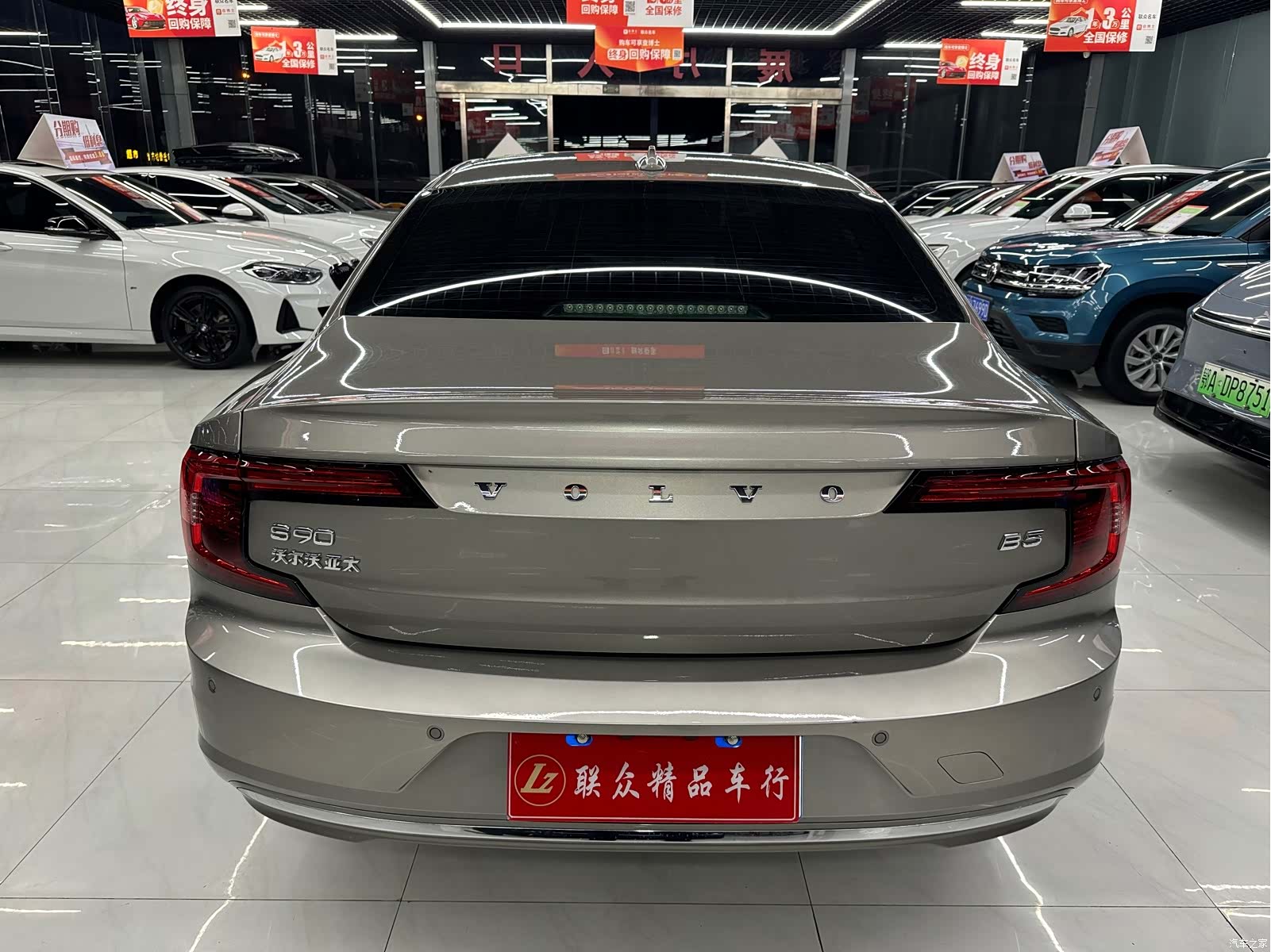 Volvo S90, 2022 все фото