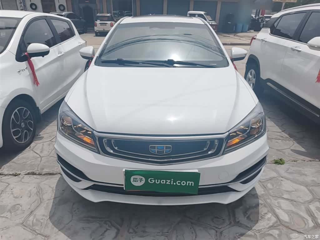 Geely Emgrand, 2018 3